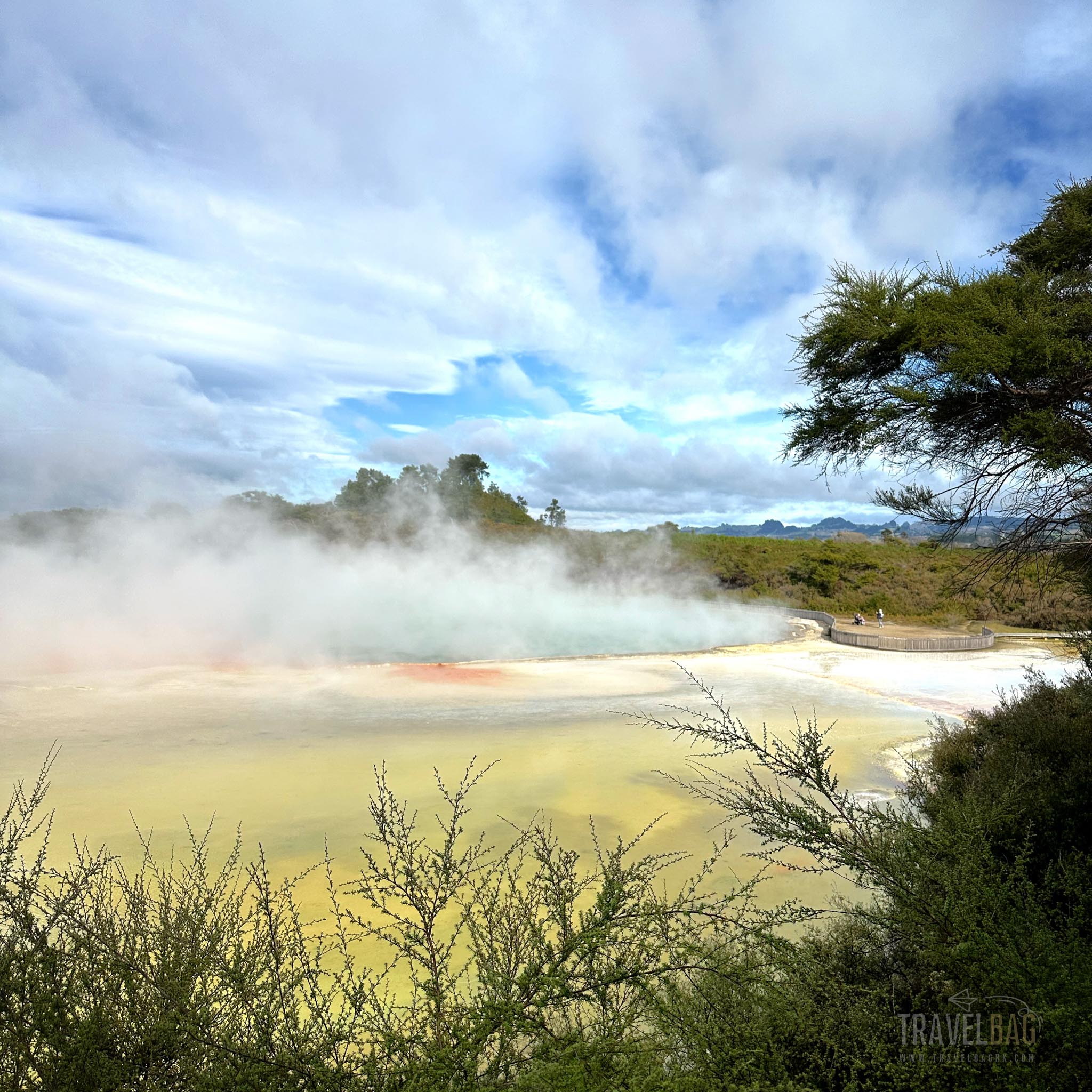 Champagne Pool